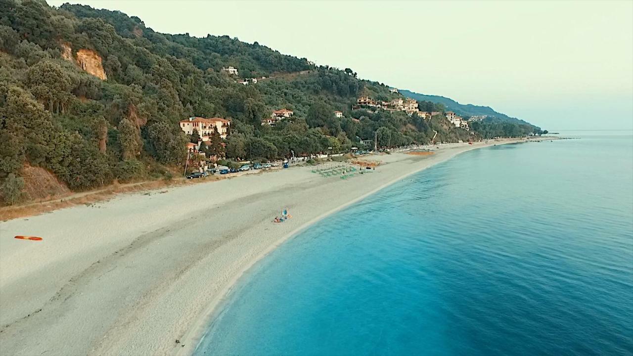 Papa Nero Beach House Agios Ioannis  Ngoại thất bức ảnh